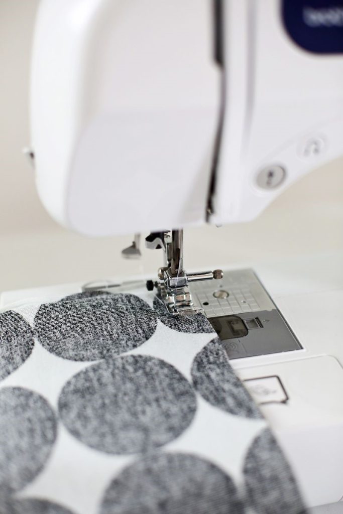 chậu vải trồng cây xanh